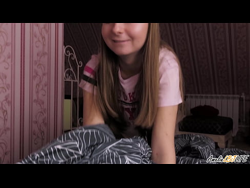 ❤️ Блонді глибоко відсмоктує свого BFF і отримує сперму в рот ❤❌ Порно-відео у нас
